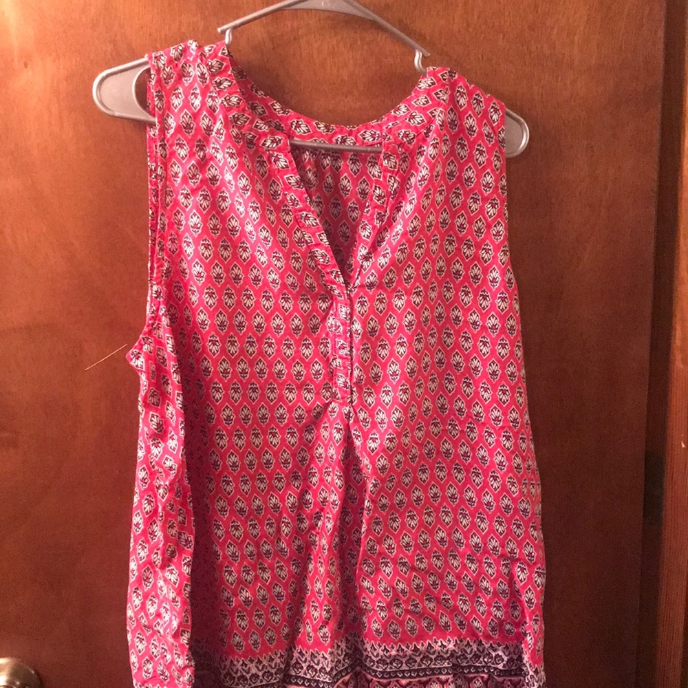 Lightweight tank top